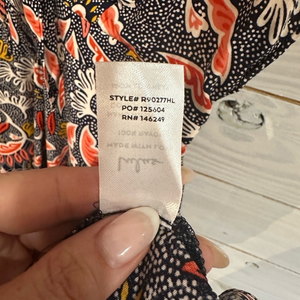 Lulu's Red and Navy Flowy Romper - Picture 9 of 9